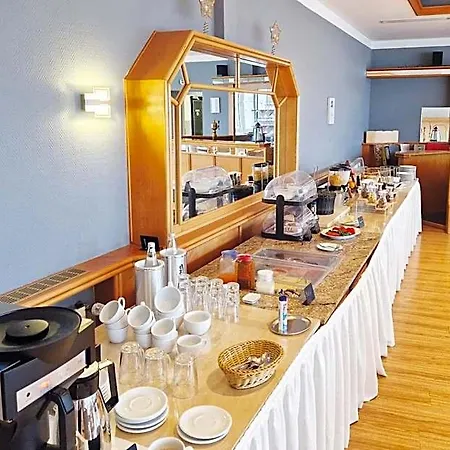 Handelshof Hotell 2*