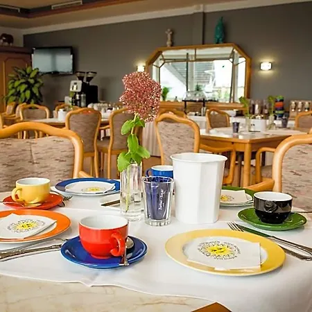 Hotell Handelshof 2*